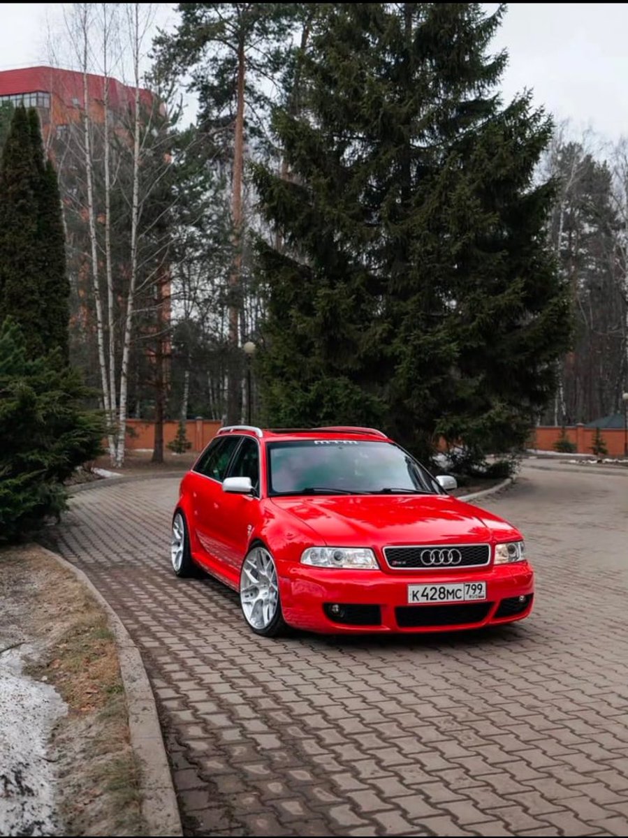 EpicDubs's tweet image. 🥊 mtm 

#Audi #AudiRS4 #b5RS4 #AudiSport #AudiQuattro #RS4 #mtm #Stanced #DubLife