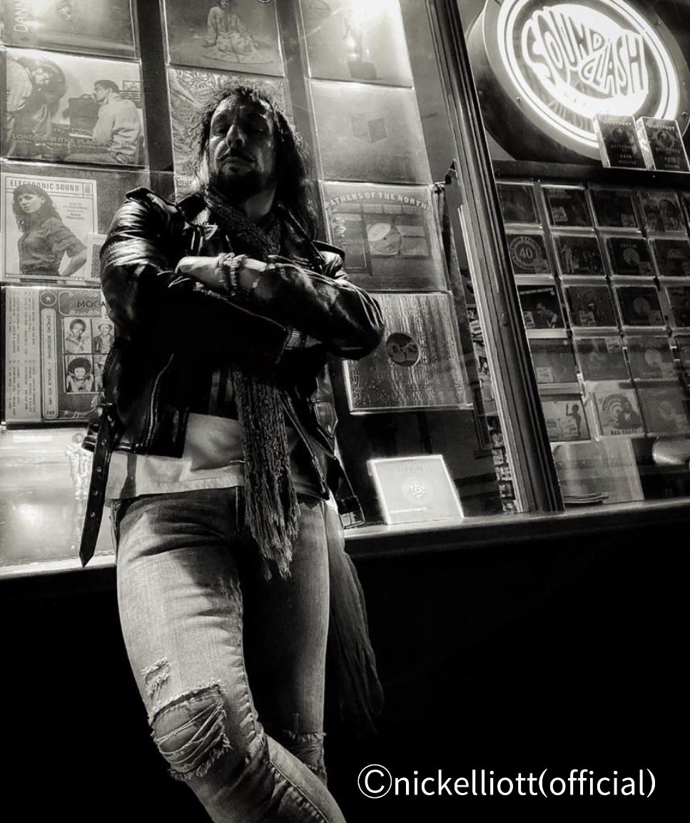 nickelliottinfo's tweet photo. What a week it’s been and Wednesday has come around very quickly! We hope your day’s going to be swell
@nickelliottrock 
@nickelliottinfo 
@beaverbrookes23 
@VisitFakenham 
@PTdavidlowndes2 
#wednesday #whataweek #nickelliottrock #nickelliottinfo #nickelliottrockartphotographer https://t.co/m0DKhPW4Lq
