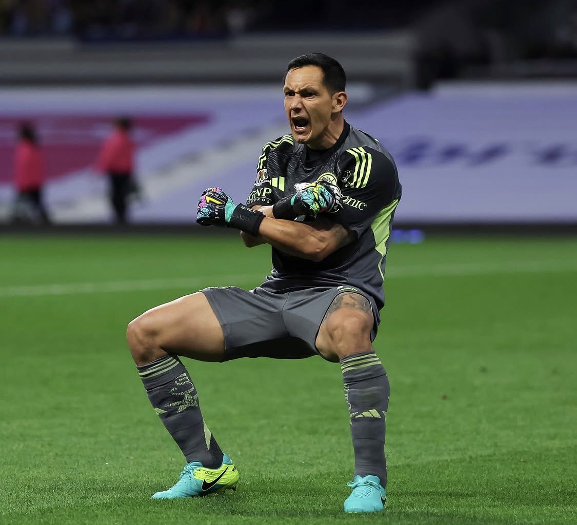 "El Jefe" Águila tweet media