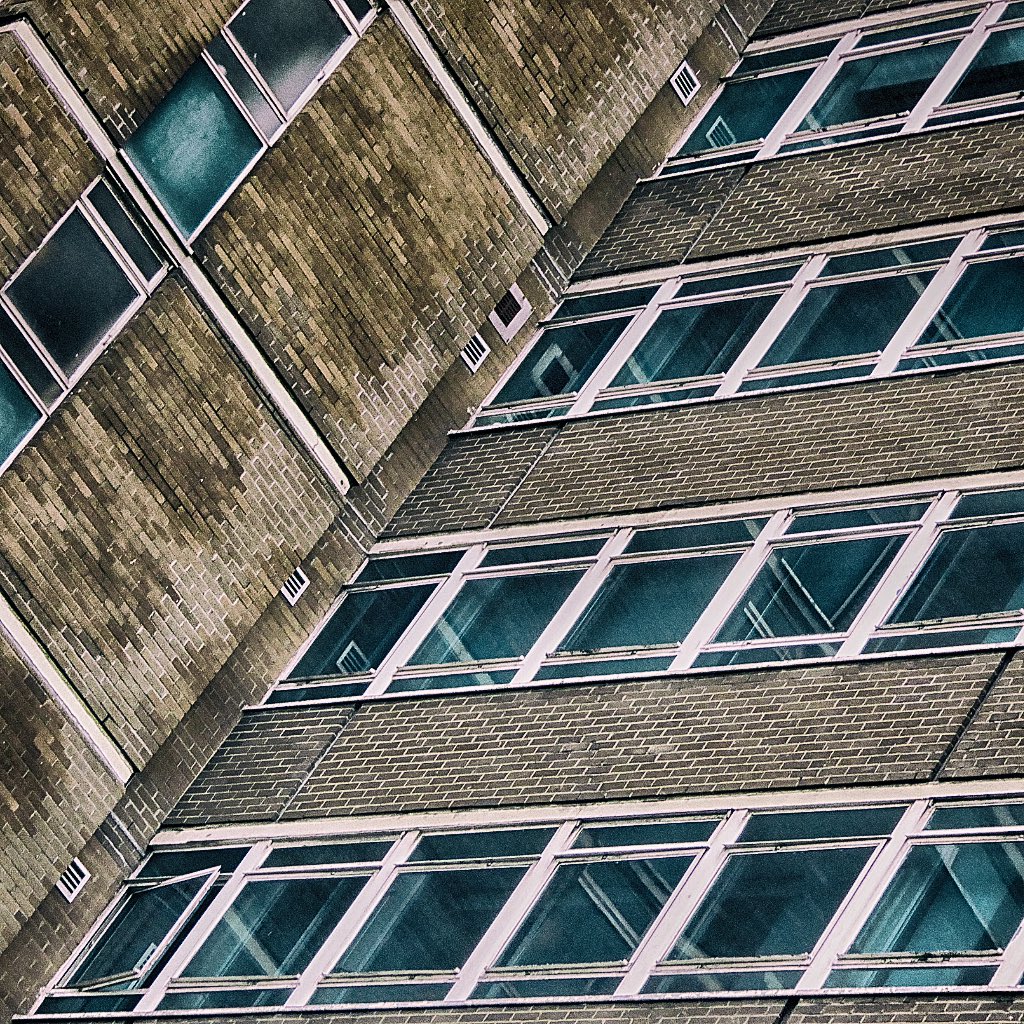 DoctorGOE's tweet image. From my archive for #windowsonwednesday 
#cardiff
#window
#photograph
#walls