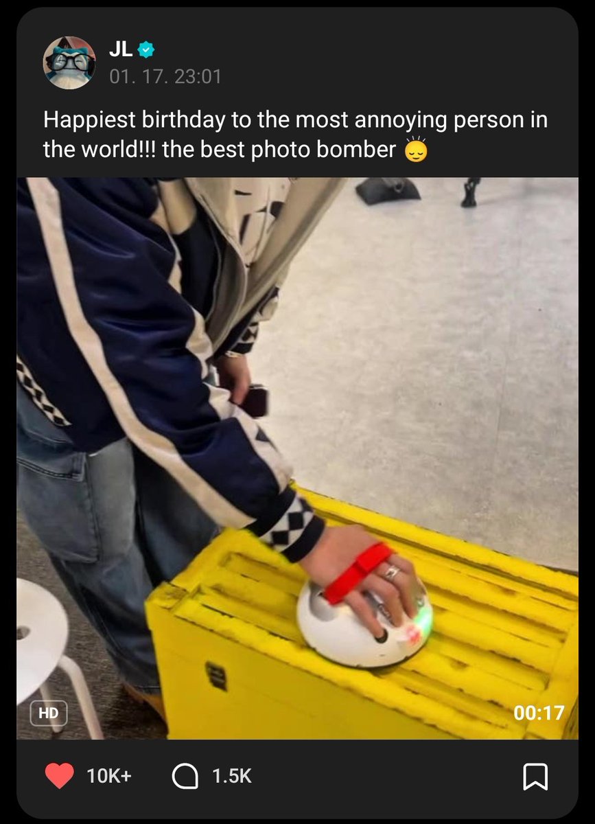 cat 🍓🚢⚓🌸 tweet media