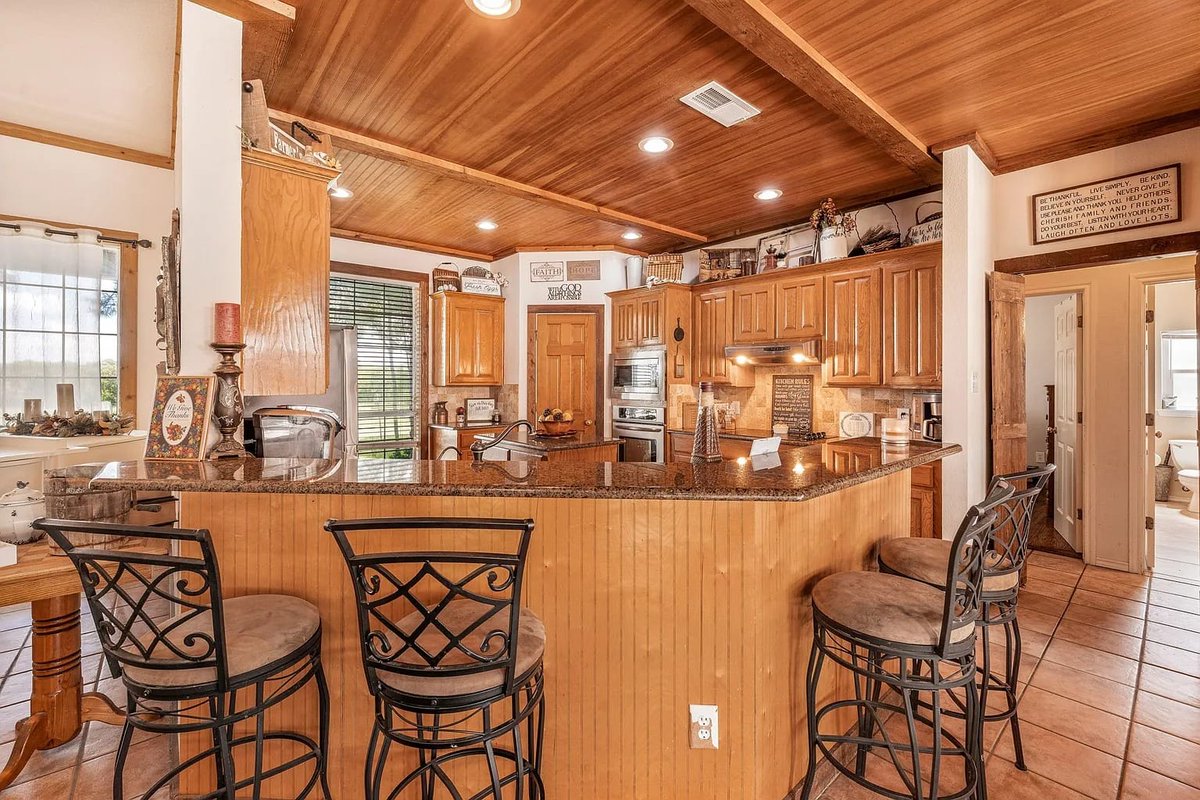 WEATHERFORD, NORTH TEXAS. 20 acres, ag exempt. 4/3 home, primary suite remodeled in 2023, patio, pool. Stables w/tack &amp; storage rooms. Multiple  pastures. 2 stocked ponds, open pasture, scattered trees.  $975K #txhorseproperties #weatherfordtx #northtexas tinyurl.com/4951Weatherford