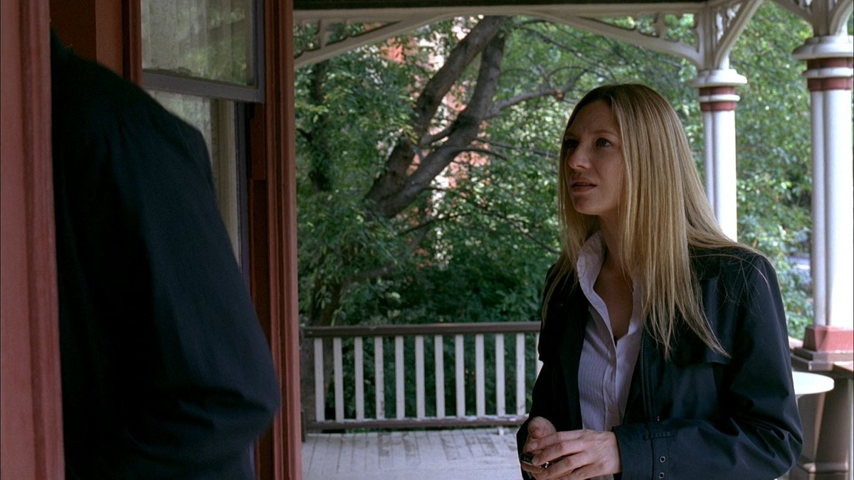 michlastone's tweet image. ela sem reação 😭 #Fringe