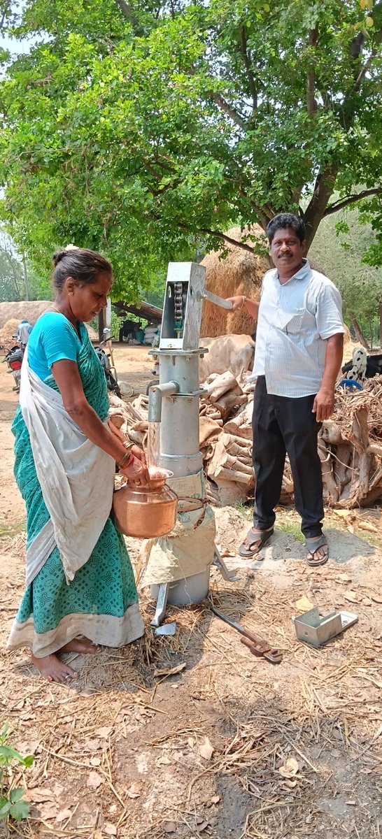 Kalisettitdp's tweet image. ఎచ్చెర్ల నియోజకవర్గం పెంట గ్రామంలో త్రాగునీరు సమస్యపై వెంటనే స్పందించిన విజయనగరం ఎంపీ శ్రీ కలిశెట్టి అప్పలనాయుడు గారు—అధికారుల సమన్వయంతో ఒక్కరోజులోనే బోర్ వేయించి సమస్య పరిష్కారం.

#KalisettiAppalaNaidu #Vizianagaram #PublicService #WaterIssue #GrievanceRedressal