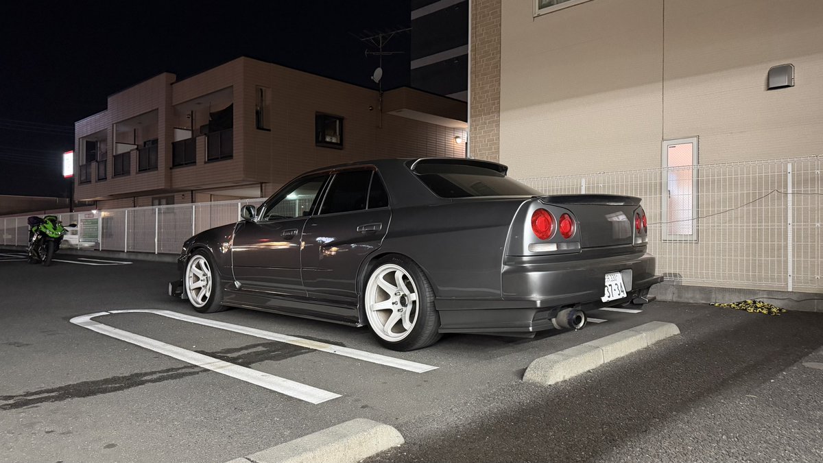 34オーナー見つけたら即フォロー祭り開催中
埼玉南部ら辺いつも走ってるので見かけたら声掛けて貰って全然大丈夫です！