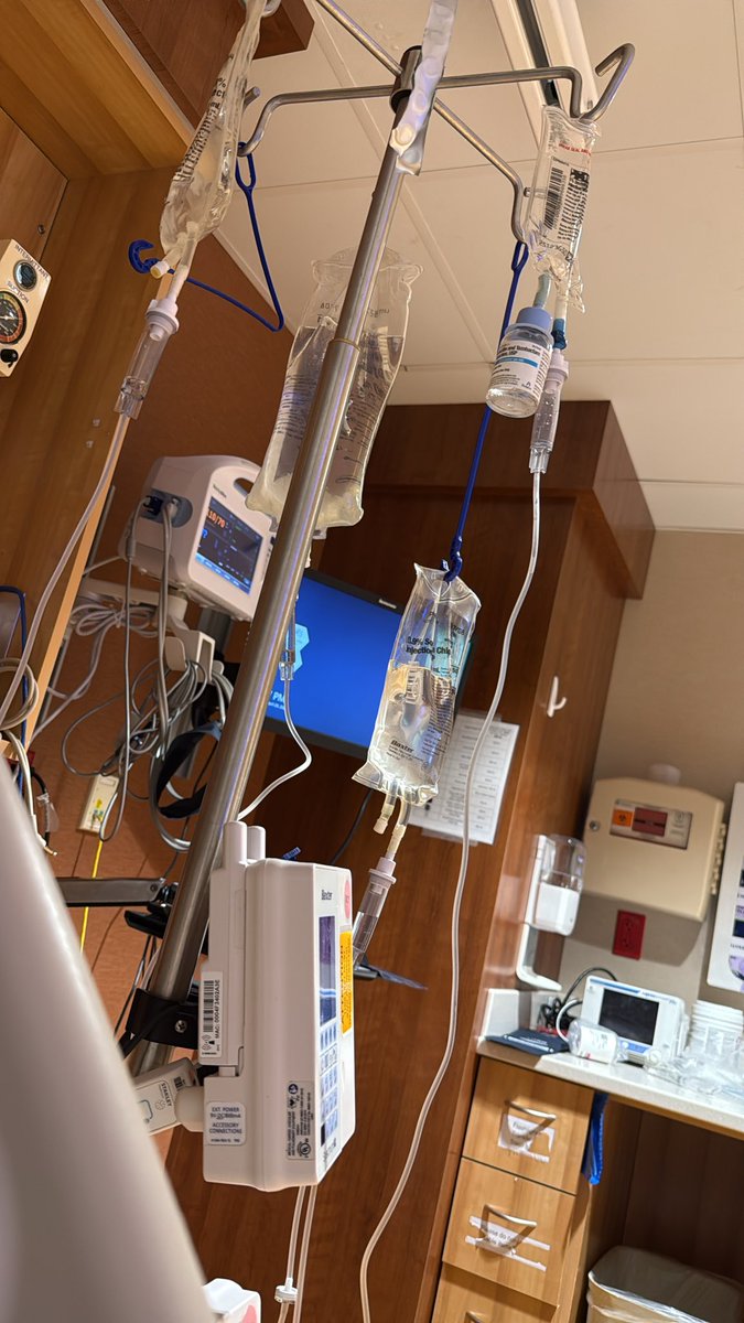 JohnDeters's tweet photo. Hello world, I got home. You do not believe how happy that made me. My appendix burst. I have never been this sick in my whole life and there is a test that can be done because you definitely don’t want to end up here Take care Travel on🙏😎 the second picture could’ve been my new walker