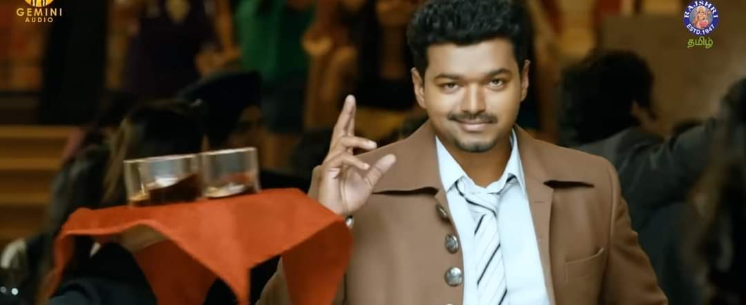 P ë R r Ö 🐾 tweet media