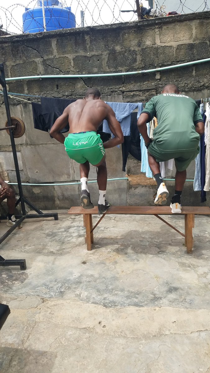 Olamidotun (Monk) tweet media