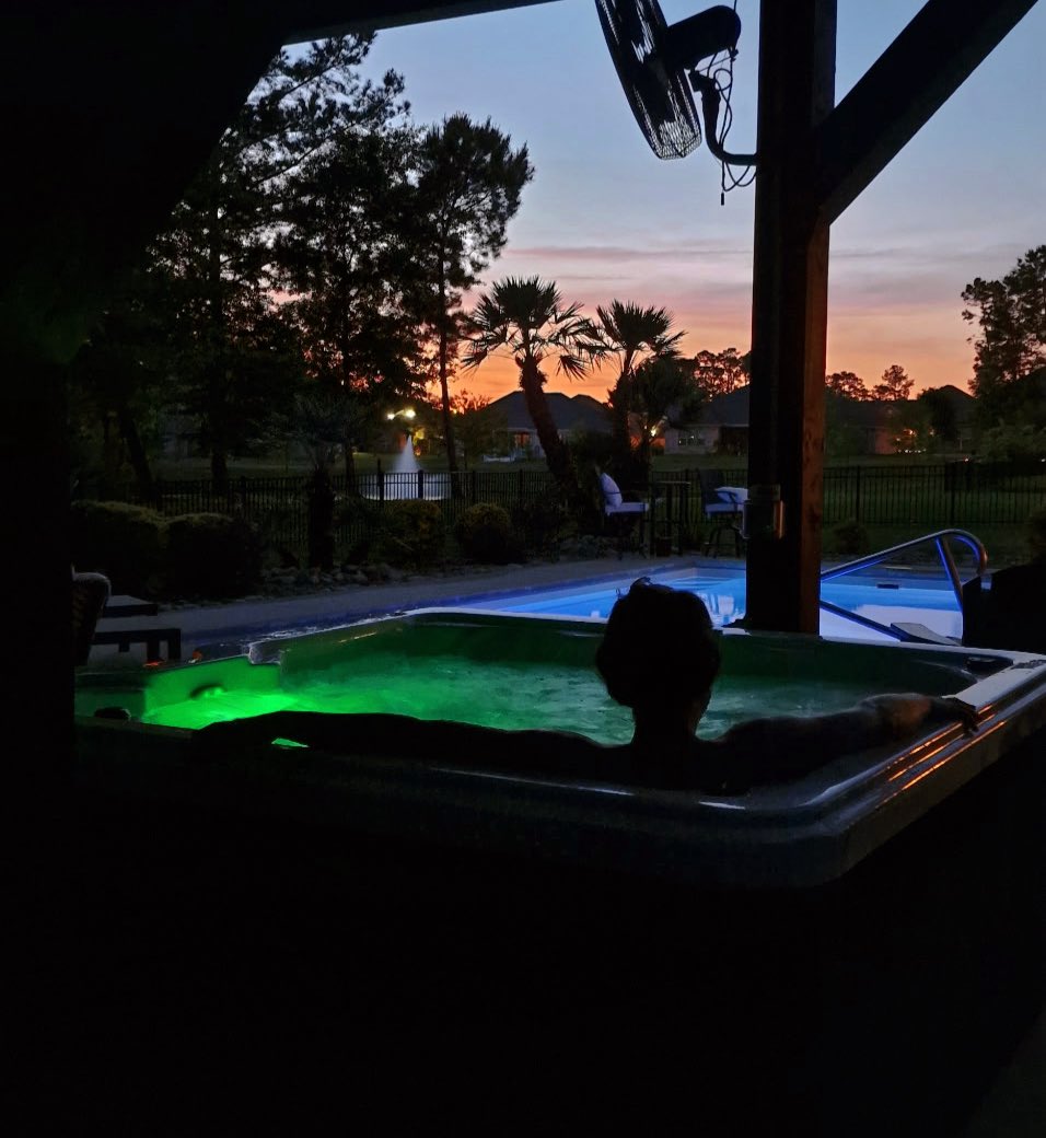 BrookePilcher's tweet photo. At 34 my family and friends are the most important. I’m working on the relaxing more part. Thank you all for making me feel special on my birthday! 🌸💜 https://t.co/bZjsrXUwq2