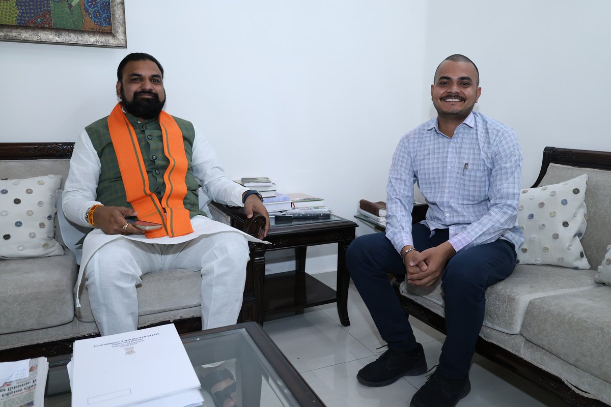 souravreporter2's tweet image. बिहार के मुख्यमंत्री सम्राट चौधरी जी से दिल्ली में मुलाकात हुई!
@samrat4bjp #Bihar