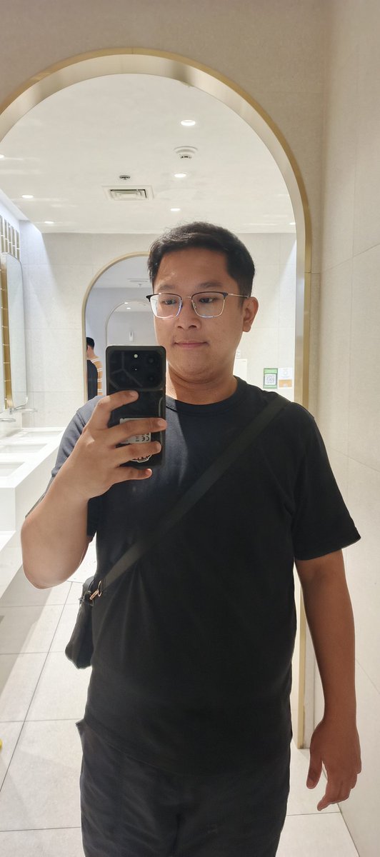 nidchask's tweet photo. อ้วนจังงง หาคนพาออกกำลังกาย 🥺 https://t.co/Va5ai2uaOp
