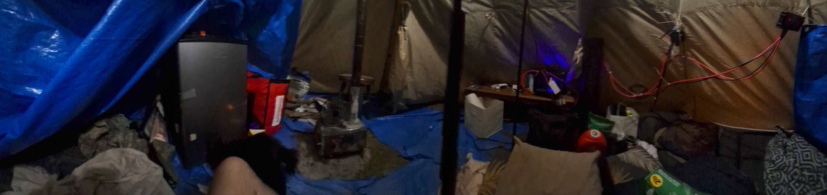 KhaotikCyn's tweet photo. I should probably post this again... I could honestly use the help as I have been sleeping in a tent these past few nights >~<
(Below is a panoramic pic Rho took earlier of the inside of the tent)
#gofundme #vtuber #cryforhelp https://t.co/3Ko8SQrzWw