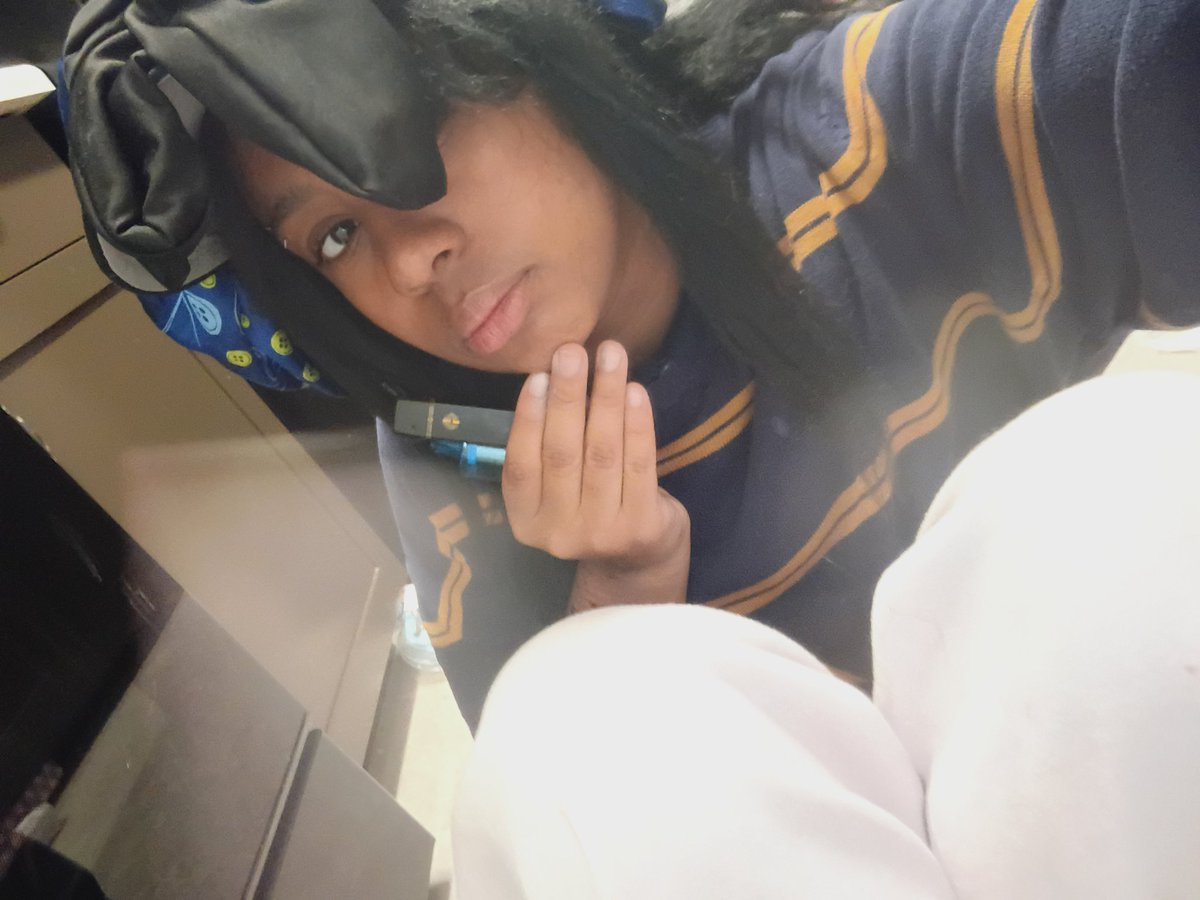 Lewisಥ‿ಥ (edtwt...shtwt) tweet media