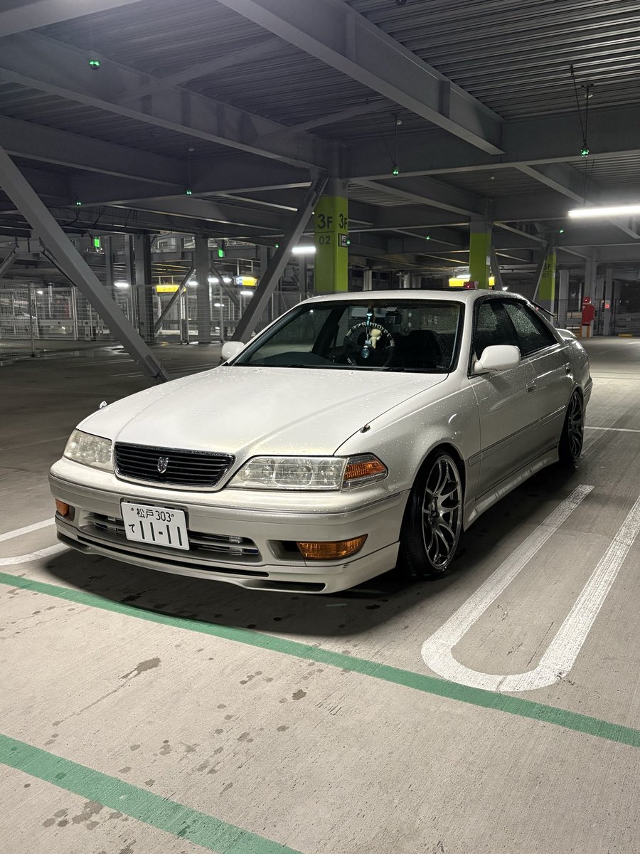 まなち tweet media