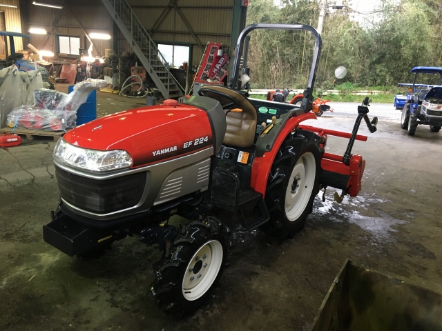chukonoki's tweet photo. 中古トラクター　ヤンマー EF224(ロータリー付き）が、群馬県に出荷されました。
商品詳細はコチラ→https://t.co/30MXYVZNsV https://t.co/ZnvQO8S9o5