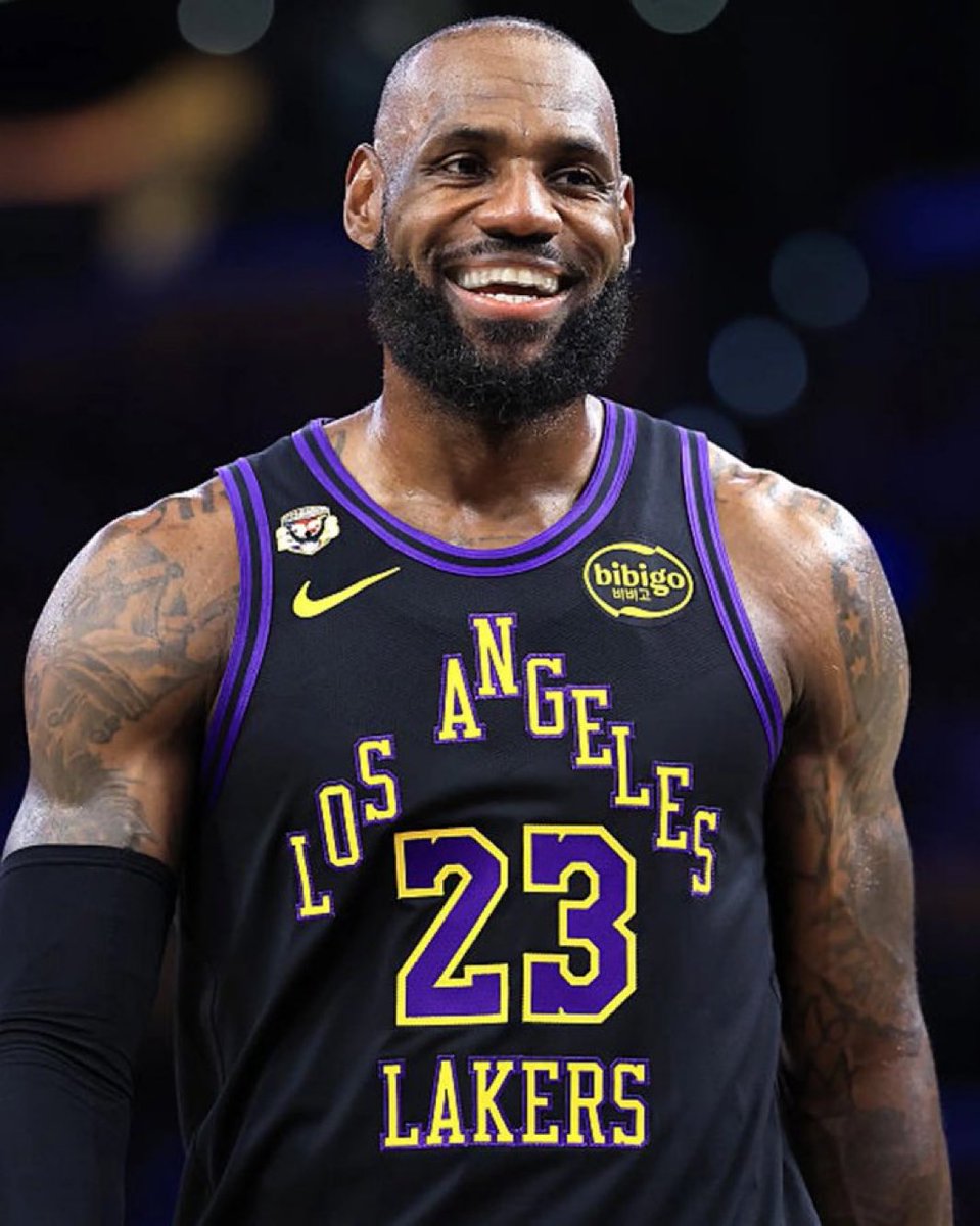 Clutch Time tweet media