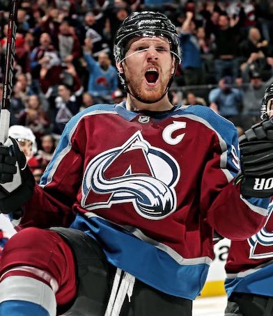 DNVR_Avalanche's tweet photo. OH MY FUCKING CAPTAIN 🙏 https://t.co/1bzEkrNrDu
