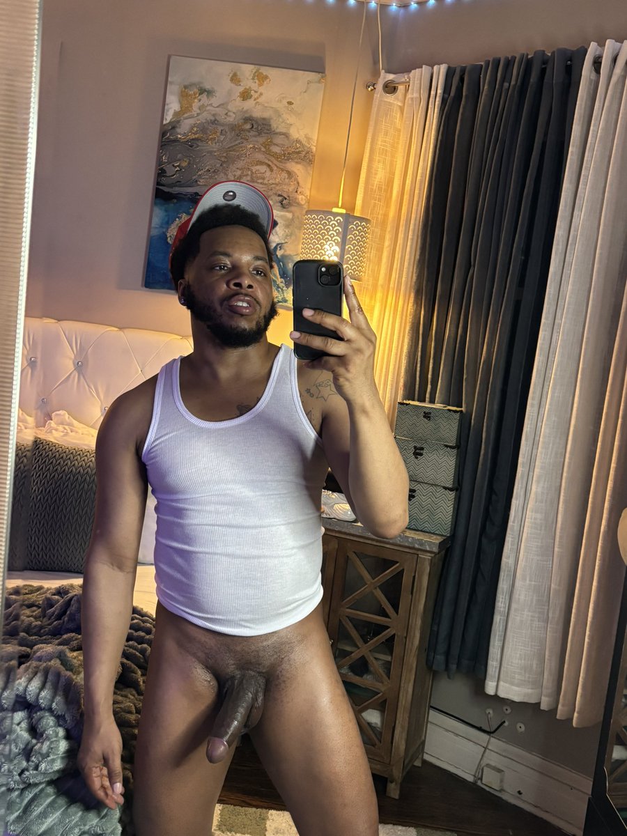 Say Ahh 4 This Dick 😈😈😈😈 tweet media
