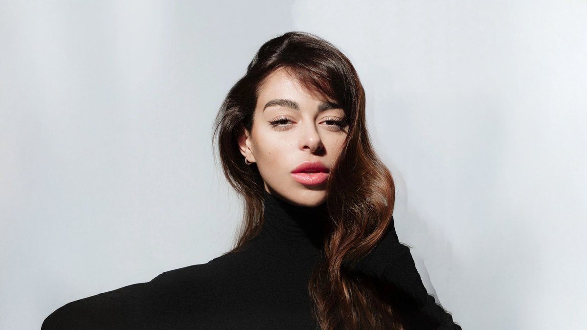 RetroWorldNews's tweet image. Lauren Mia &amp;amp; MAMI drop pure magic with “Elysium” on Enhanced Recordings 🌌Melodic, emotional, and powerful — this one stays on repeat 🎧
➡️ youtube.com/watch?v=1c1xC1…

#MelodicHouse #ElectronicMusic #EDM #HouseMusic #NowPlaying #DanceMusic #DeepHouse #ProgressiveHouse #ChillHouse