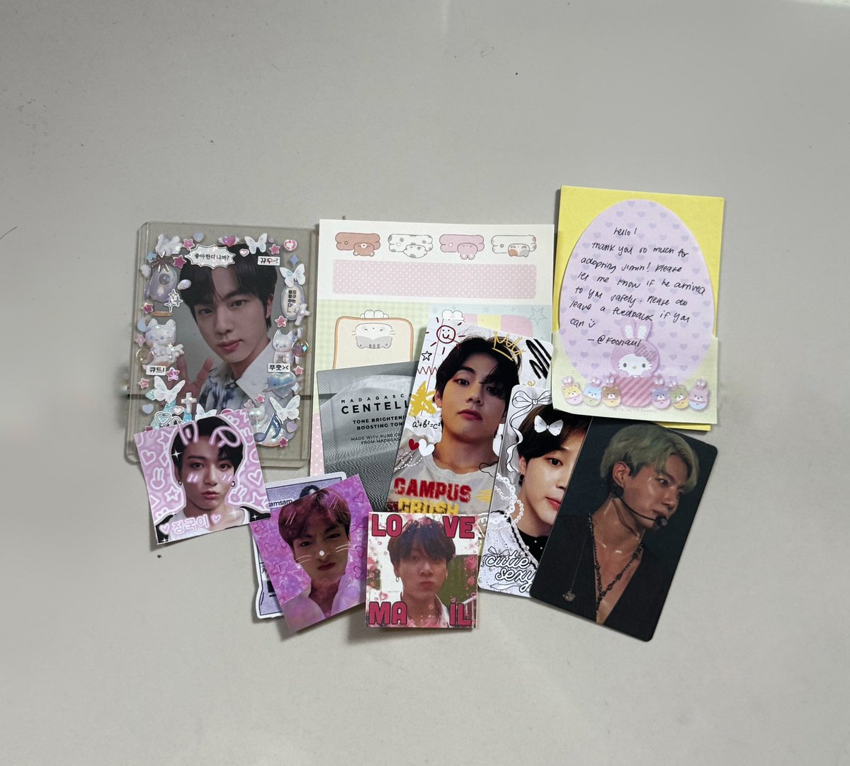jikoocarts's tweet photo. { #jikoomails }

YAYY mimi’s finally here ^^ my koomi pob agenda’s finally complete <3 https://t.co/4tG5UUHPkY