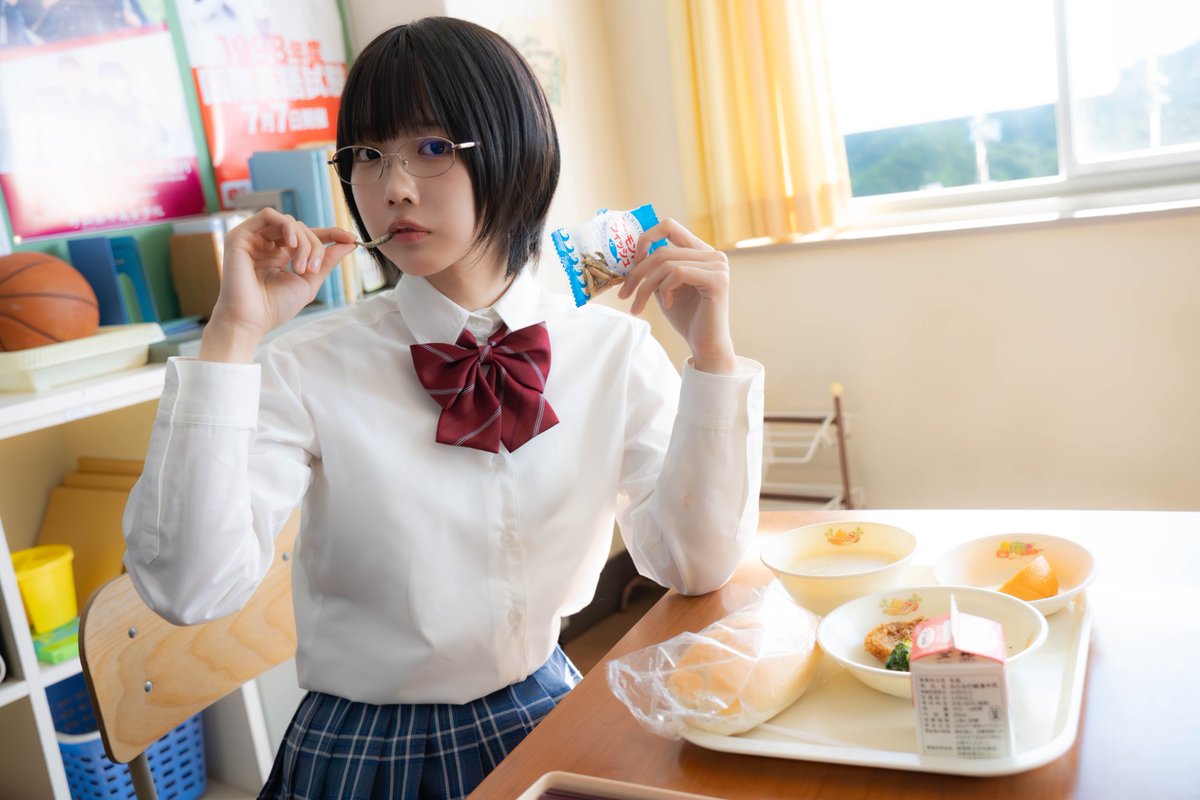 ドラマ惡の華? 第3話放送まであと1時間.ᐟ.ᐟ 給食シーンから仲村 