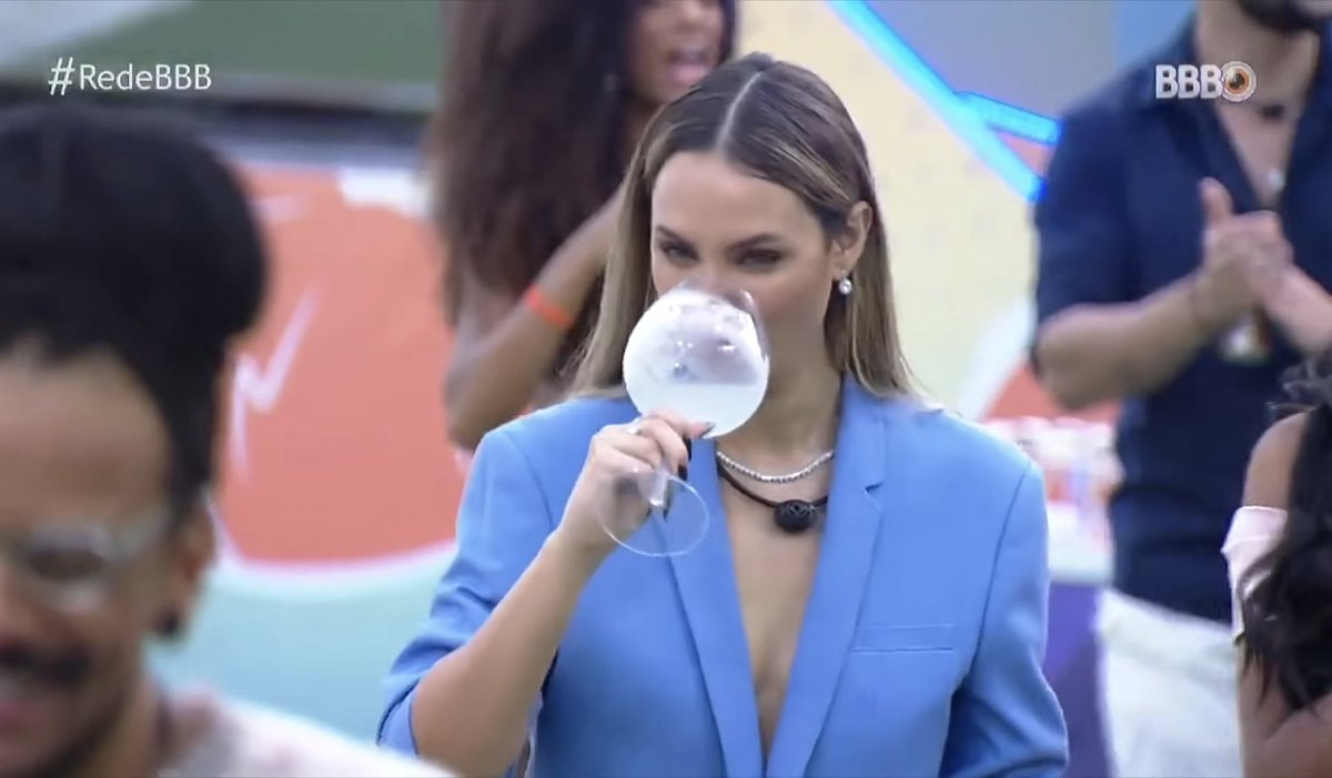 jota🥂 tweet media