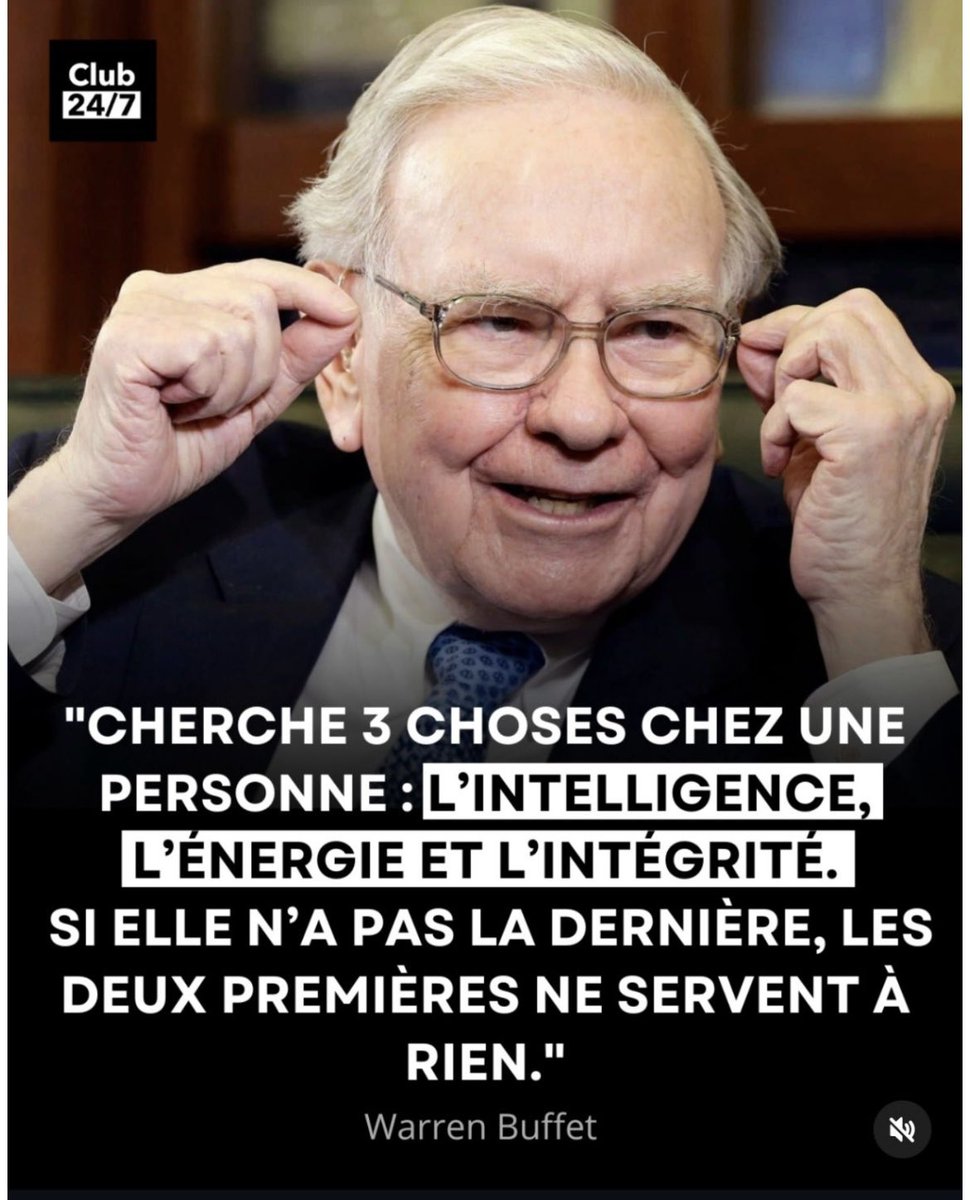 NELLYTSHELAMUT's tweet image. Pour #dire aux autres ce qu’ils doivent faire, il suffit d’être #chef.

Mais pour #transformer un groupe de #travailleurs en une véritable #équipe de collaborateurs… il faut du #leadership.

Le leadership, ce n’est pas une position. C’est la culture de l’#être.
Guider,