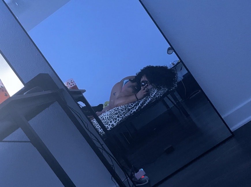 playgirl_Ski's tweet image. Come Chill and play with me 😈 45% OFF welcome me back to OF 

BackShot Queen 👑 

onlyfans.com/fendi.bxtch

#bbw #chudai  #OF  #lightskin #baddie