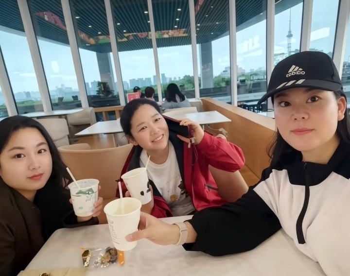 周姐♠️ tweet media