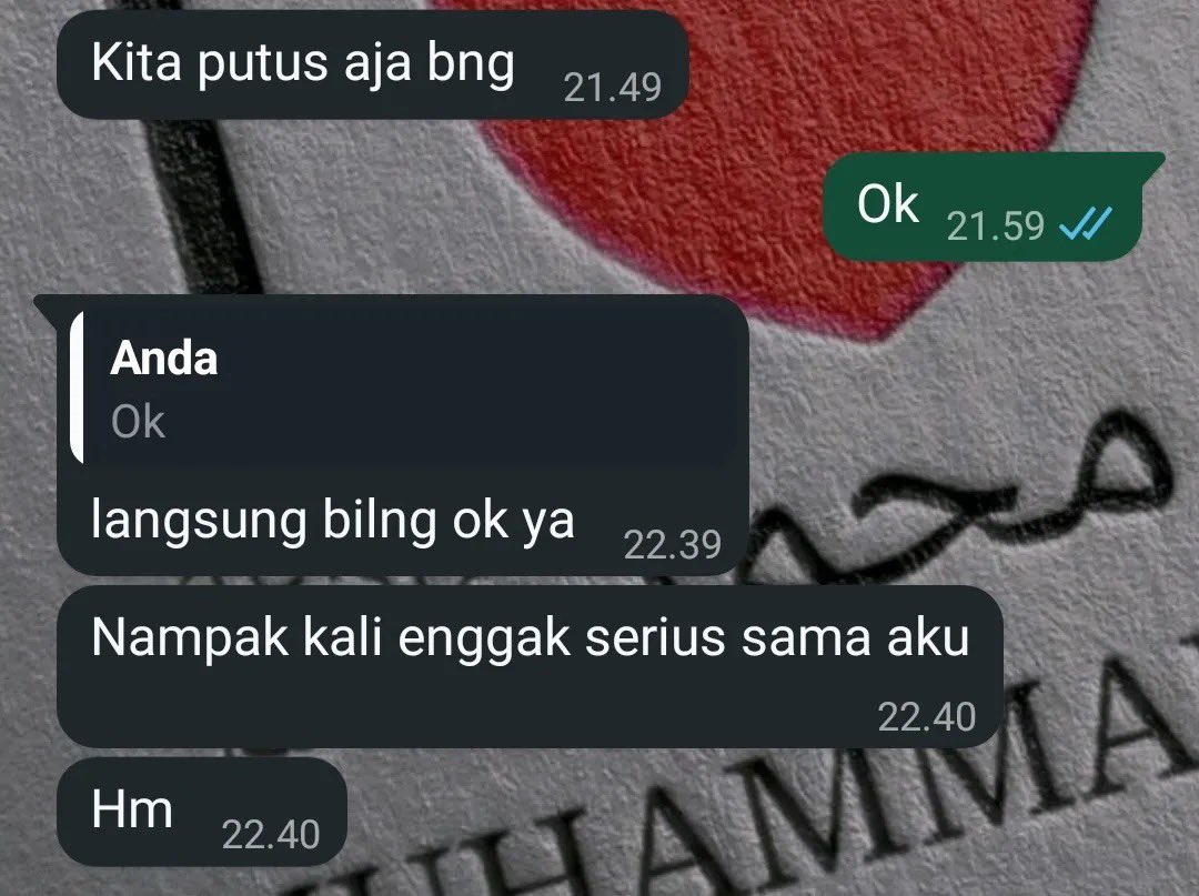 dearilova's tweet image. Lah dia yang minta putus, dia yang merasa korban 😁
.
.
#wanita #perempuan #rahasiaperempuan #putus