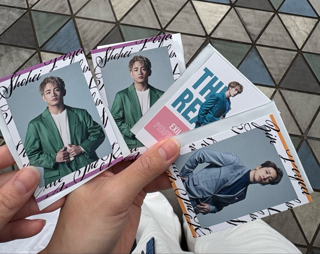 _mi312omi_'s tweet photo. EXILE LIVE 2026  "THE REASON" 〜PERFECT YEAR Special〜グッズ 買取 交換 フォトカ

【求】神谷健太ノーマル2種、山本彰吾枠あり、澤本夏輝枠あり
       2025ver.神谷健太寄り

【譲】画像のもの

本日現地にてお取引可能な方、画像付きでリプお願いします🙇‍♀️ https://t.co/sAe8ZD2Oyo
