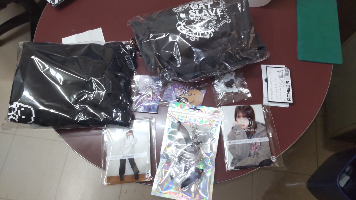 ハリー tweet media