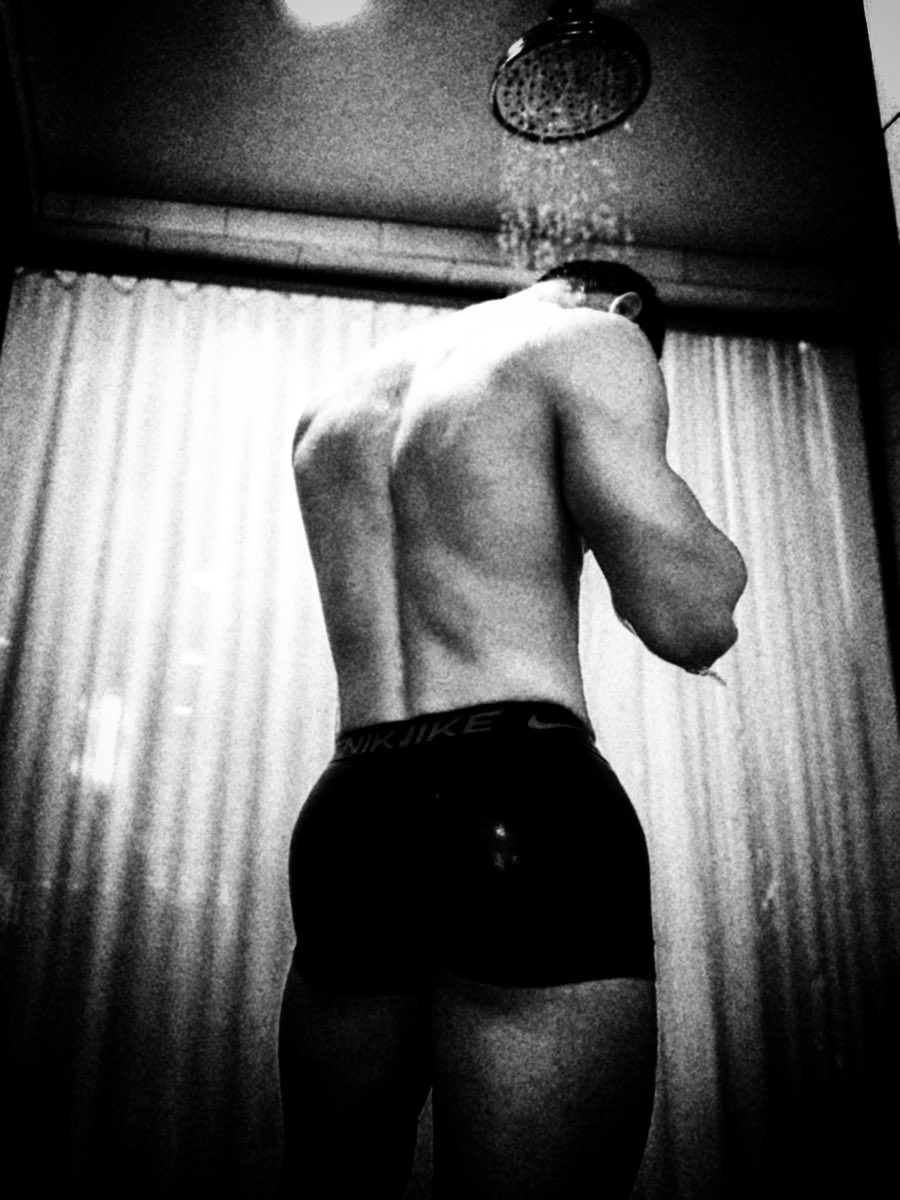 Cameron H. tweet media