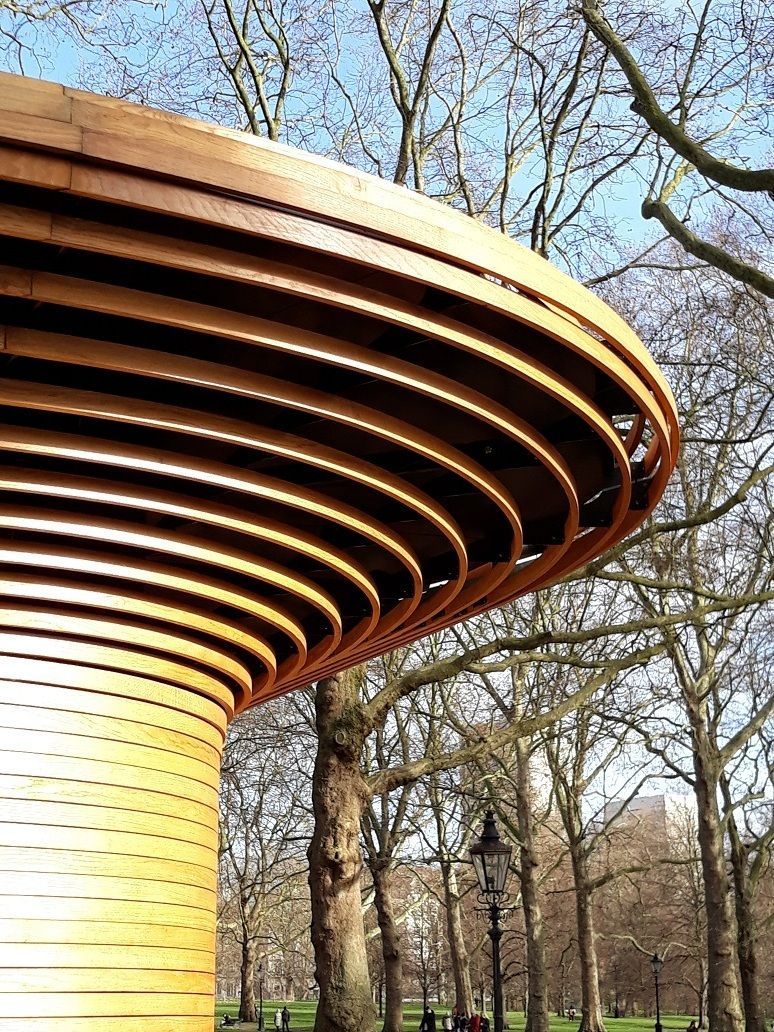 macemain's tweet image. This photo was taken a few weeks ago — can we all pause for a moment to admire the beautifully curved timber on this kiosk? 

#craftmanship #woodwork #design