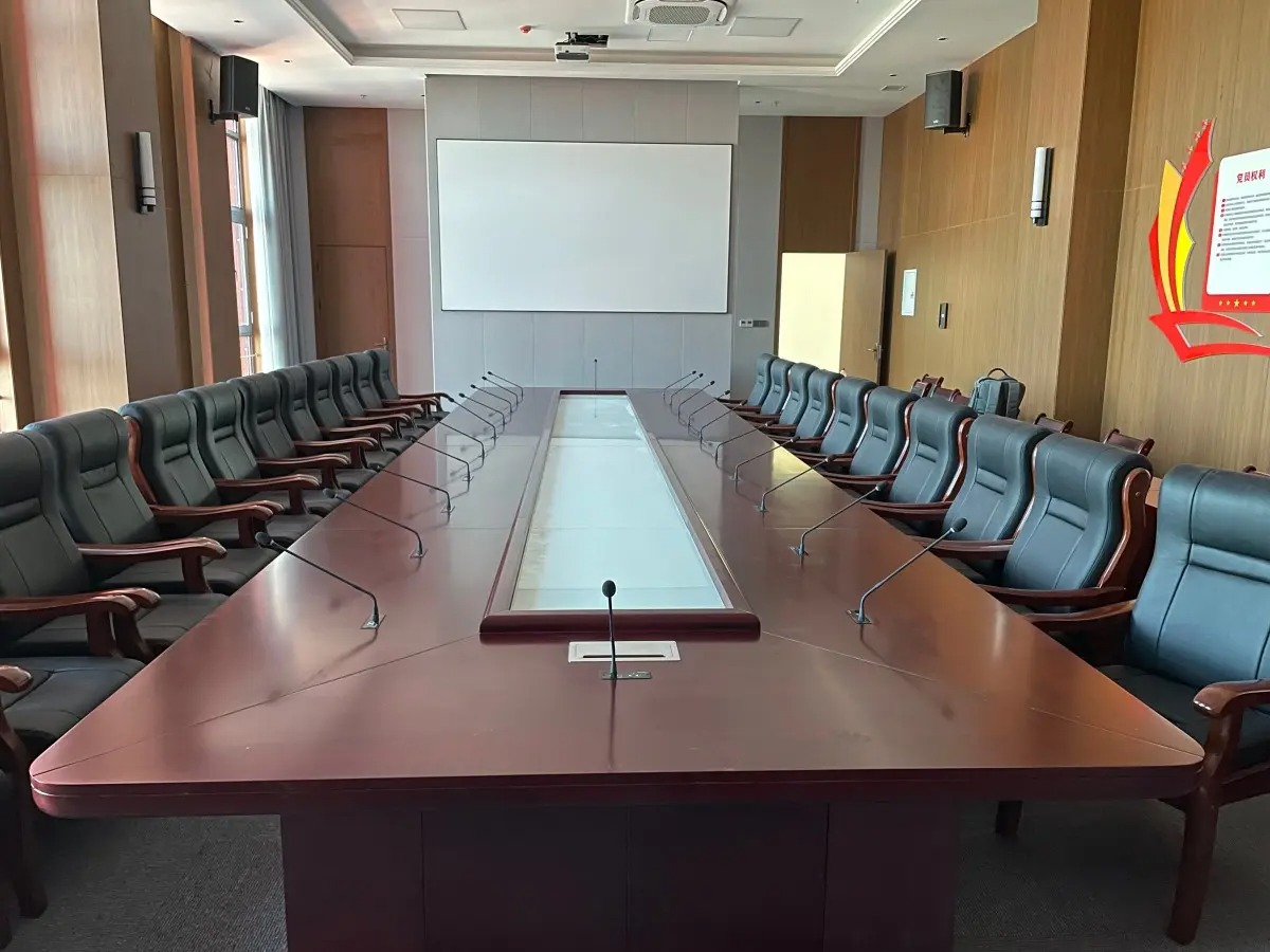 HUAINzhuhai's tweet image. 🎯 HUAIN embedded conference system delivers clean setup + clear audio. Detachable mic, 50cm pickup, anti-interference wiring &amp;amp; camera tracking support.
📧 official@huain-av.com🌐 huainpro.com
#Huain #ConferenceSystem #ProAudio