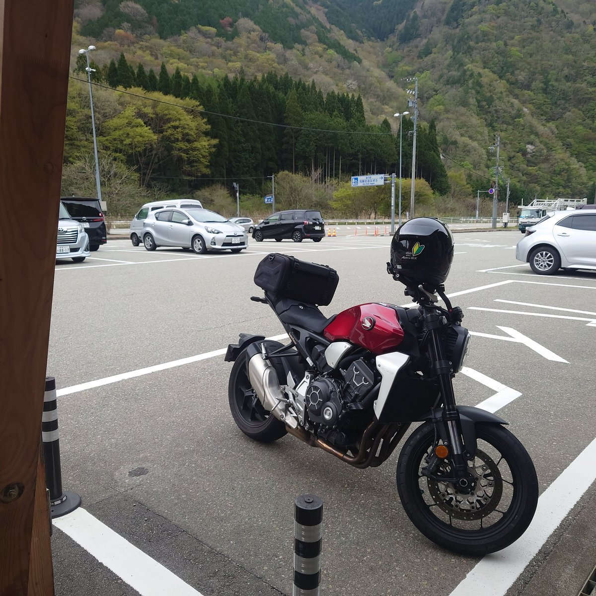 さすらい@相棒はミラココア時々CB1000R tweet media