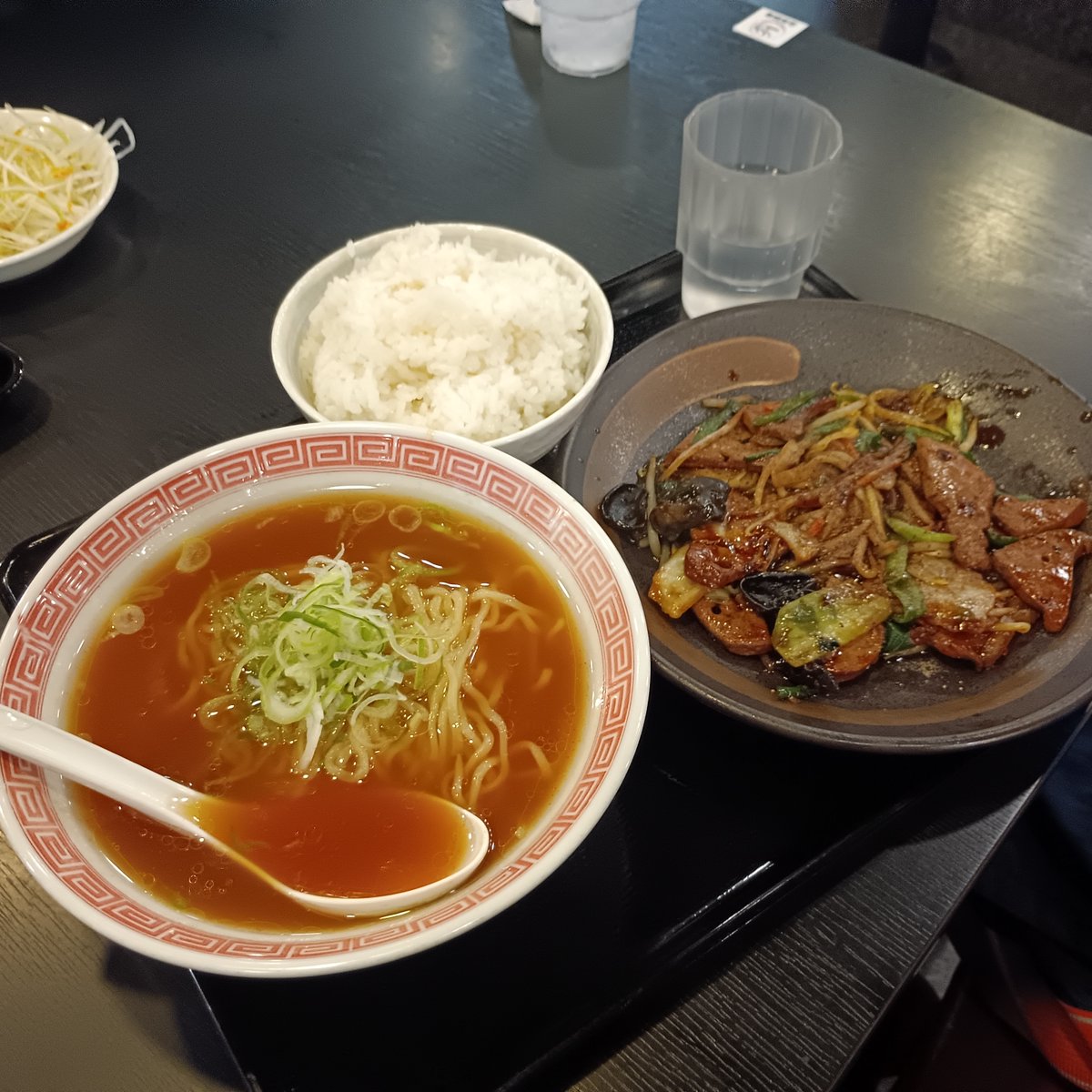 こんにちは😀 ほーりーです😇 こっちは自分のじゃないですが
