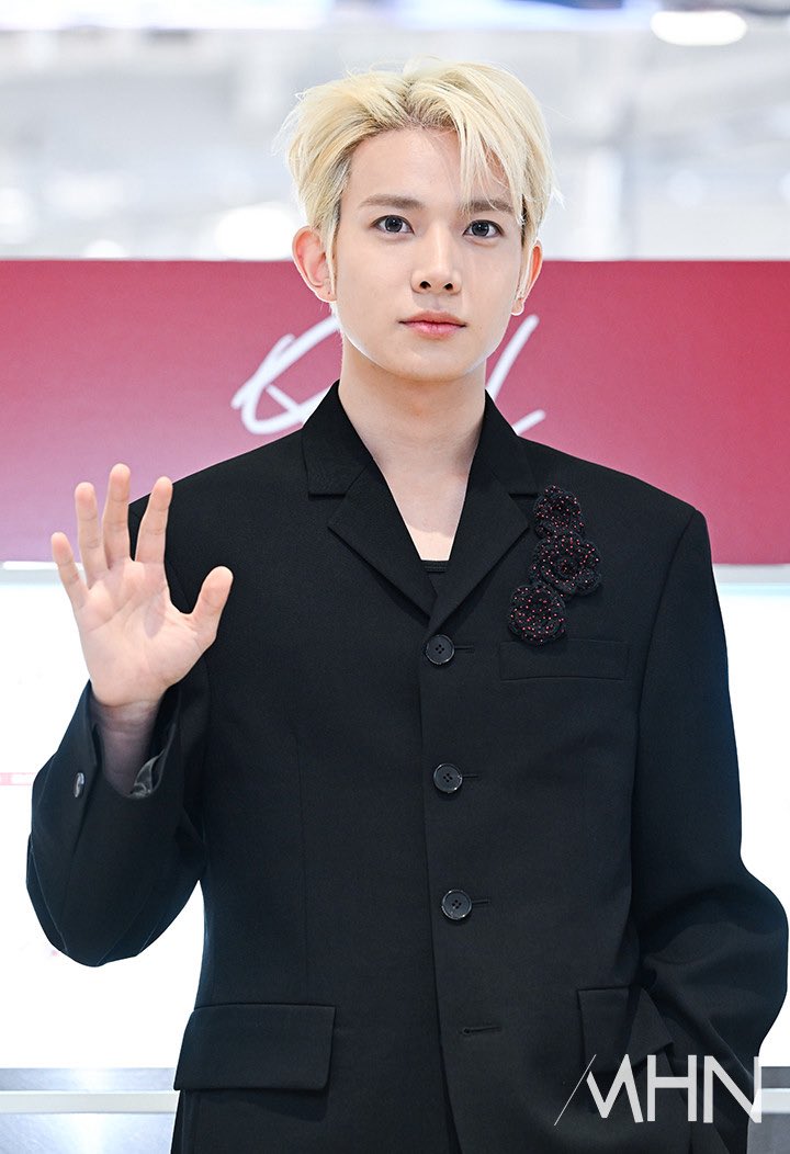 ɪᴄɪᴇʟ. 🐚 tweet media