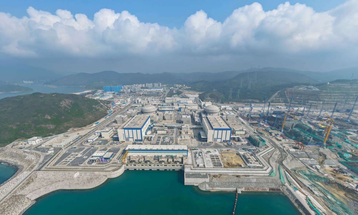 XisMoments's tweet image. China's #cleanenergy generation gets a new boost!

The first Hualong One nuclear power unit in the Guangdong-Hong Kong-Macao Greater Bay Area commenced power generation on Monday, officially entering commercial operation. #GBA #GreenChina
