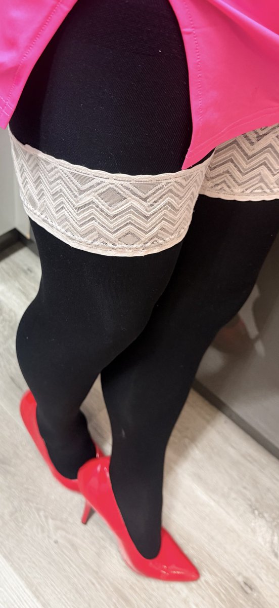 Tights layers and stockings on top for later this morning xx