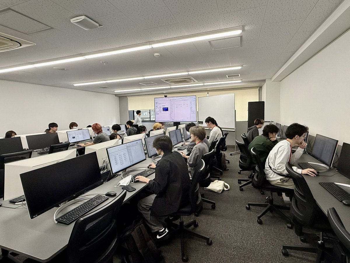 【大阪テック】OCA大阪デザイン＆テクノロジー専門学校｜ゲーム・CG・アニメ・イラスト・IT・情報 tweet media