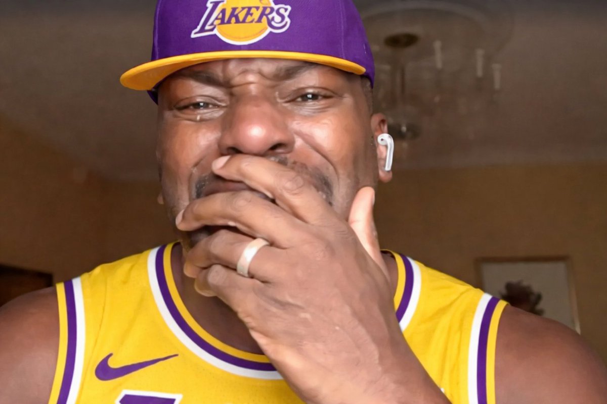 Don't let us get game 3💜💛
<a href="/KobbyMorant/">Kobby Morant 🥽</a> you good??👀