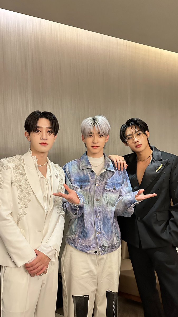 ♡ 𝟸𝙵𝚊𝚑 ♡🐶 tweet media