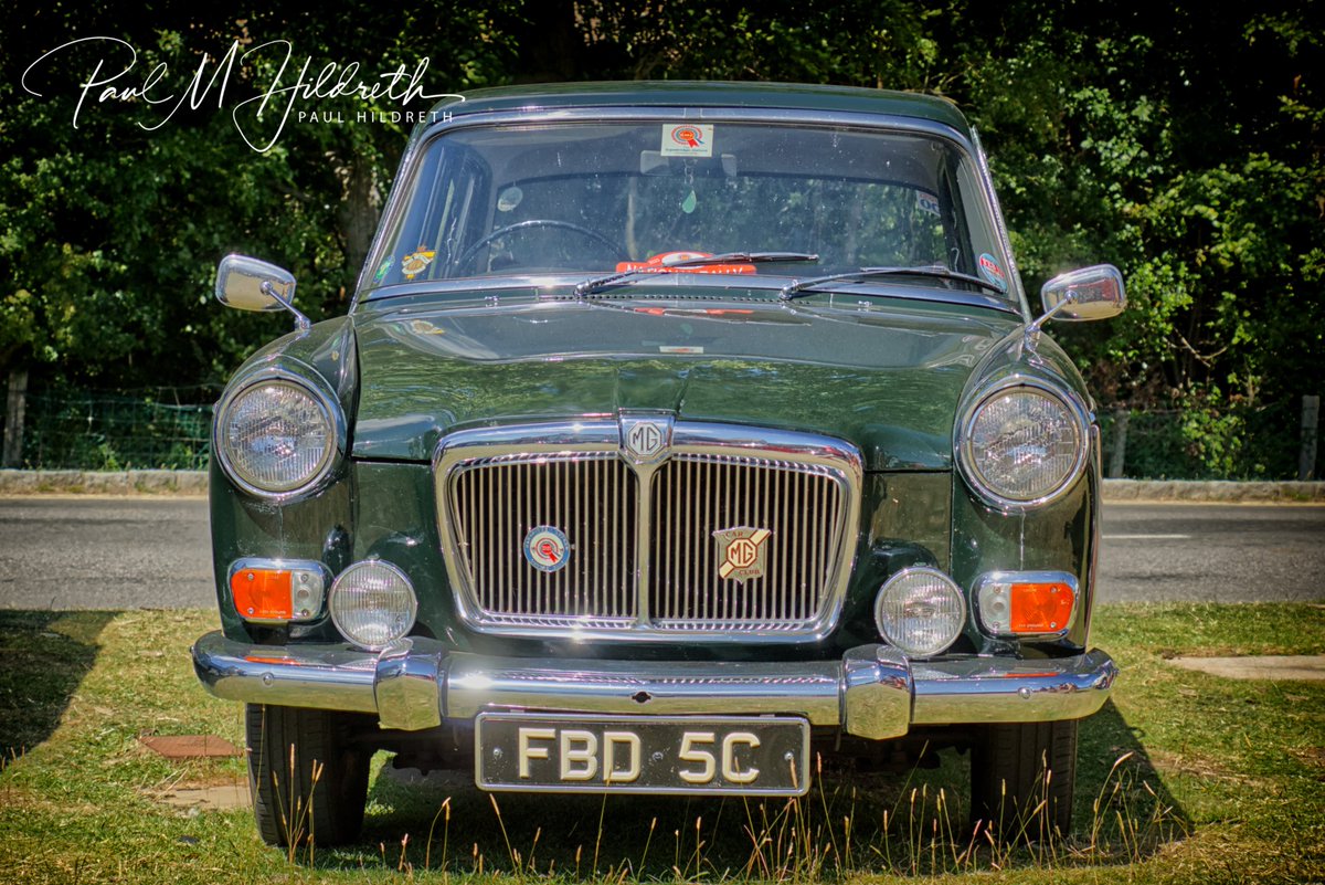 pmhimages's tweet image. That concludes our visit to Aidensfield.  Already looking forward to this year's event!  Now, where shall I take you tomorrow?
Watermark-free, hi-res downloads, prints, gifts &amp;amp; wall art available in the #Heartbeat gallery on pmhimages.com. Does your car feature?
#MG