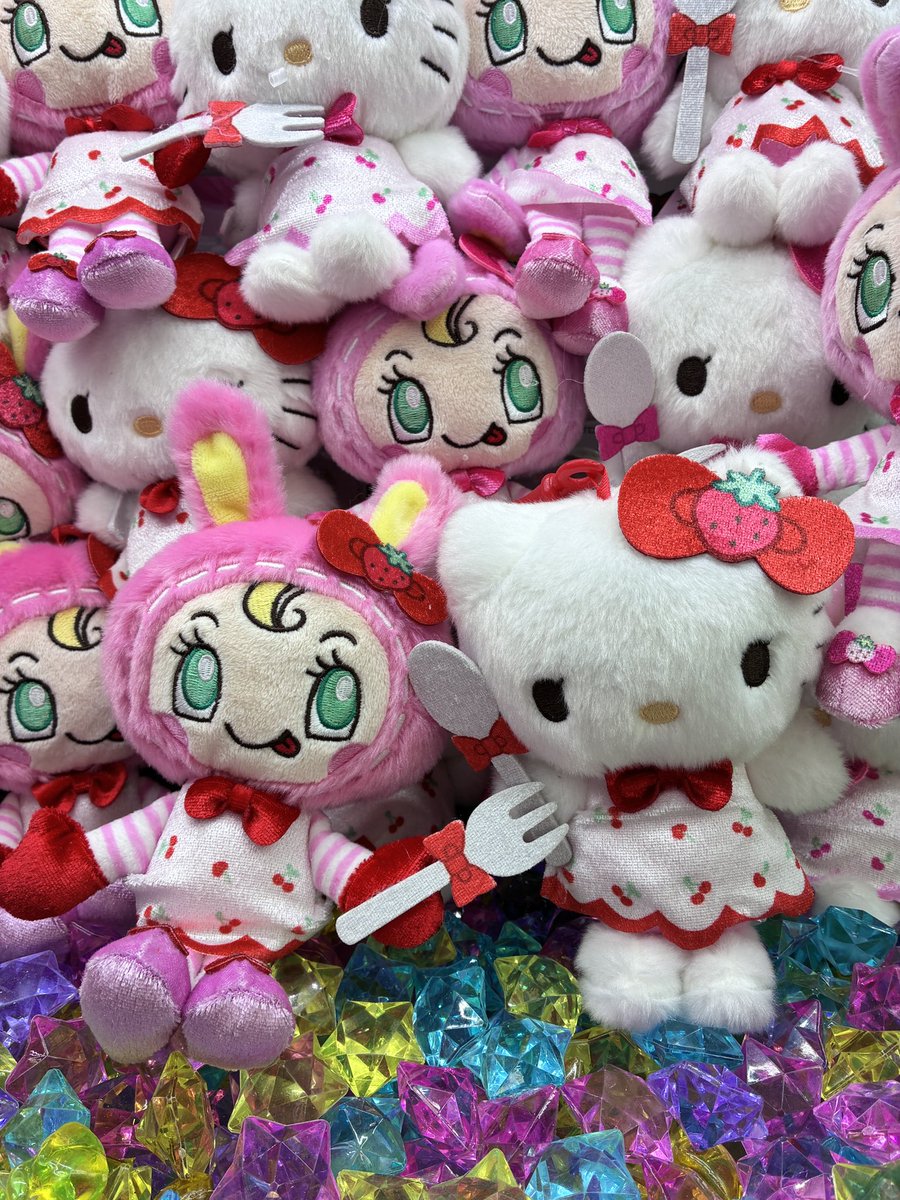 🌟1階プライズコーナー新商品🌟 Mezzo Piano×Hello Kitty くりっぴぃ