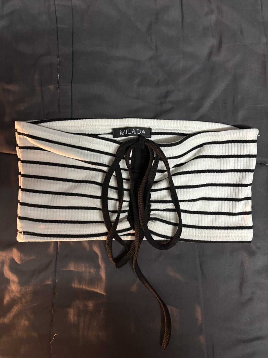 แอคนี้เงินหมดทุกวันT~T tweet media