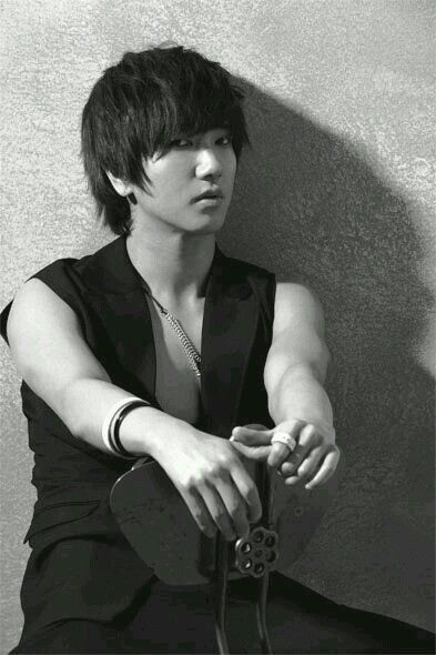 bonapeak's tweet image. #reminiscing about bonamana yesung #comeback #imissyou