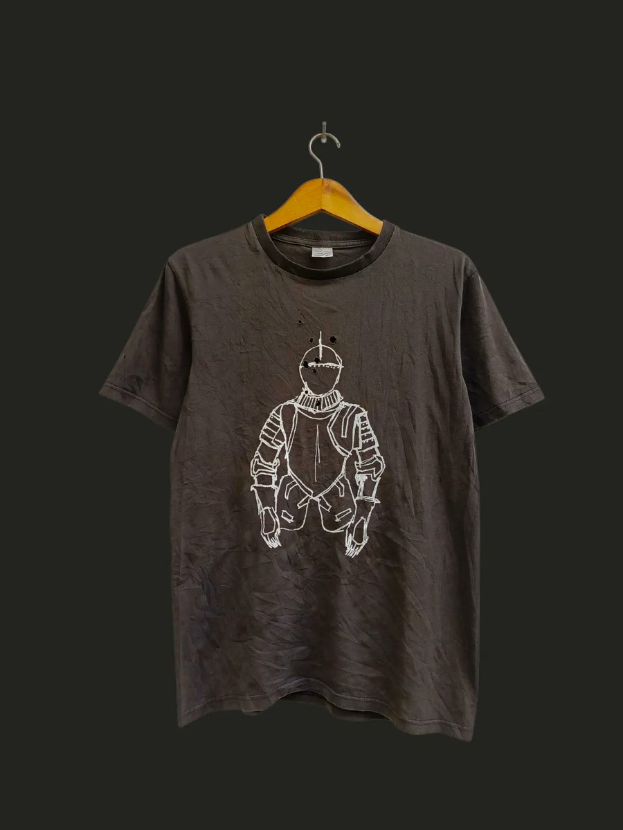 NRearts20403's tweet image. grailed.com/listings/95724…

#grailed #numbernine #vintage #stylegrunge #archive