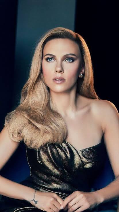 𝑁𝑎𝑡𝑎𝑙𝑖𝑎 𝑅𝑜𝑚𝑎𝑛𝑜𝑣𝑎• The perfect Widow tweet media