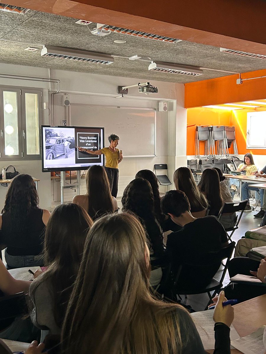 MemoriaFe's tweet photo. La vida de #HenryaBuckley va interessar molt als alumnes de Secundària de l'institut @insmontgros de Sant Pere de Ribes #TestimoniaALAula del @catmemoria https://t.co/0YiKobWt68
